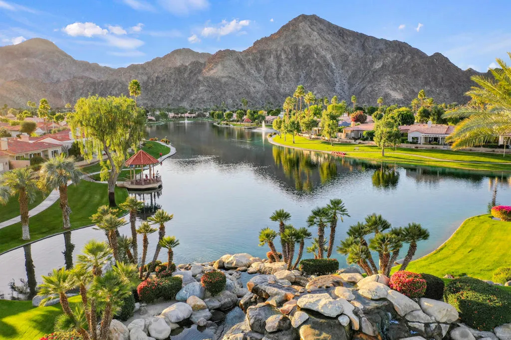 48119 Calle Seranas, La Quinta, California 92253 home-pic-37
