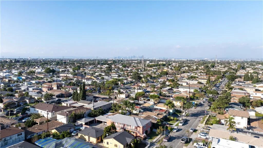 9723 San Juan, South Gate, California 90280 home-pic-22