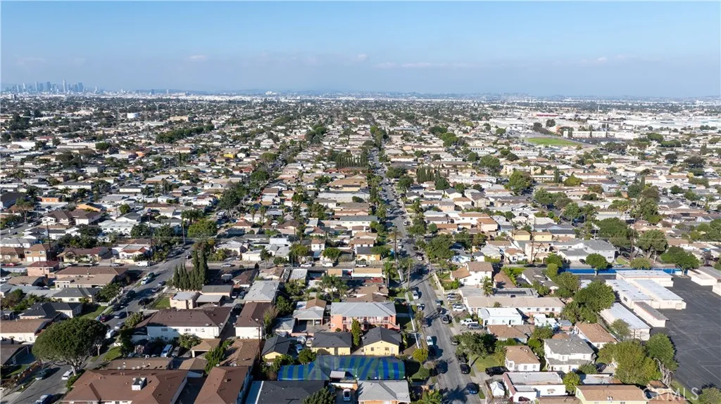 9723 San Juan, South Gate, California 90280 home-pic-20