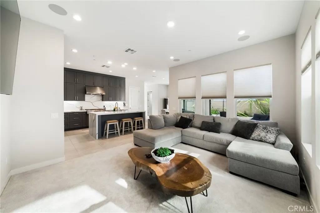 160 Tivoli, Lake Forest, California 92630 home-pic-14