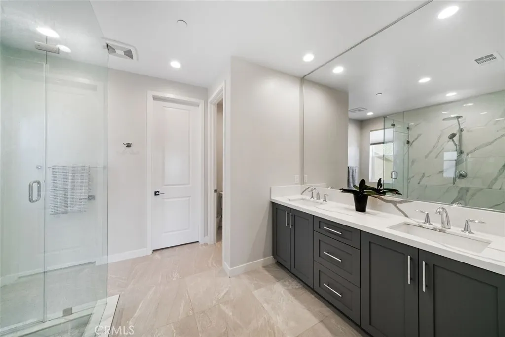 160 Tivoli, Lake Forest, California 92630 home-pic-20