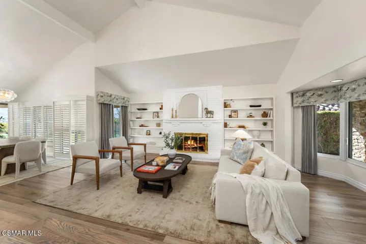 006_22470MissionHillsLane_