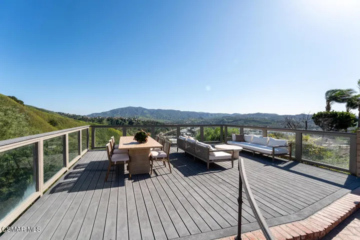 072_22470MissionHillsLane_