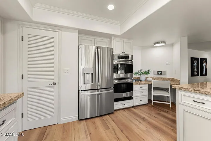 041_22470MissionHillsLane_