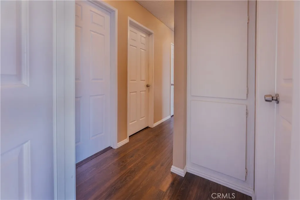 1103 Roosevelt, Lake Elsinore, California 92530 home-pic-7