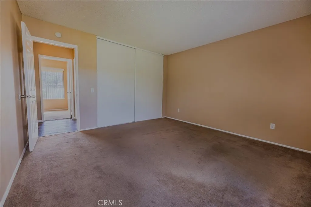 1103 Roosevelt, Lake Elsinore, California 92530 home-pic-8