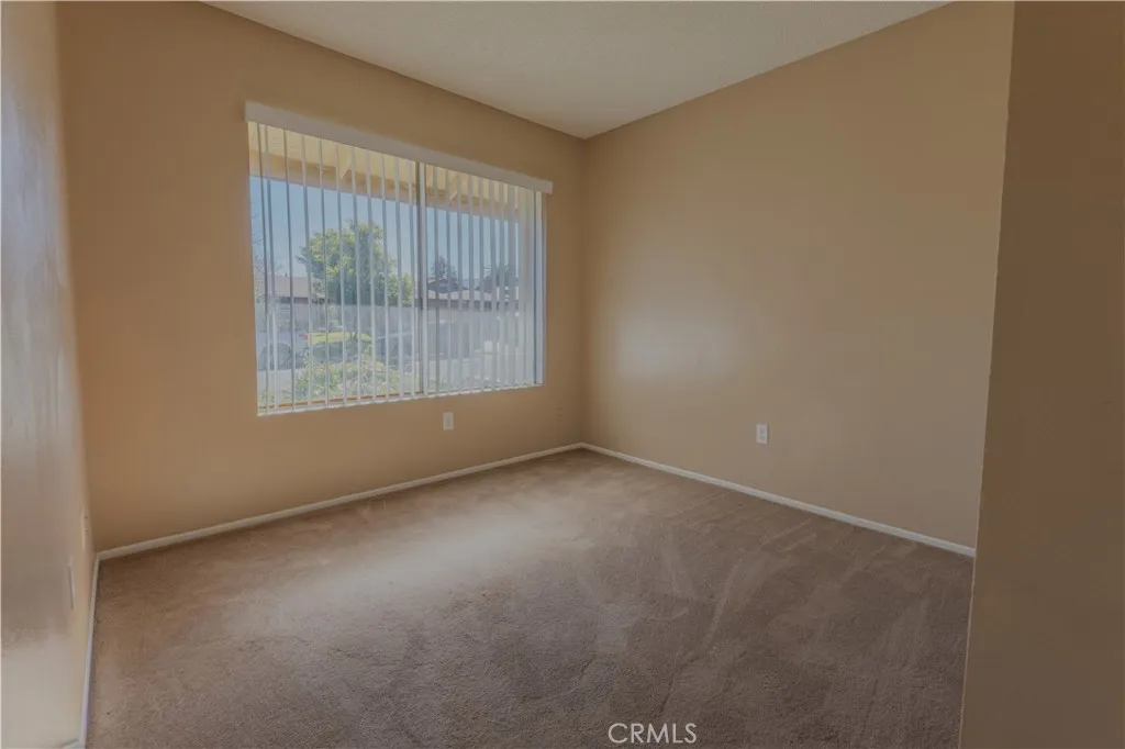 1103 Roosevelt, Lake Elsinore, California 92530 home-pic-9