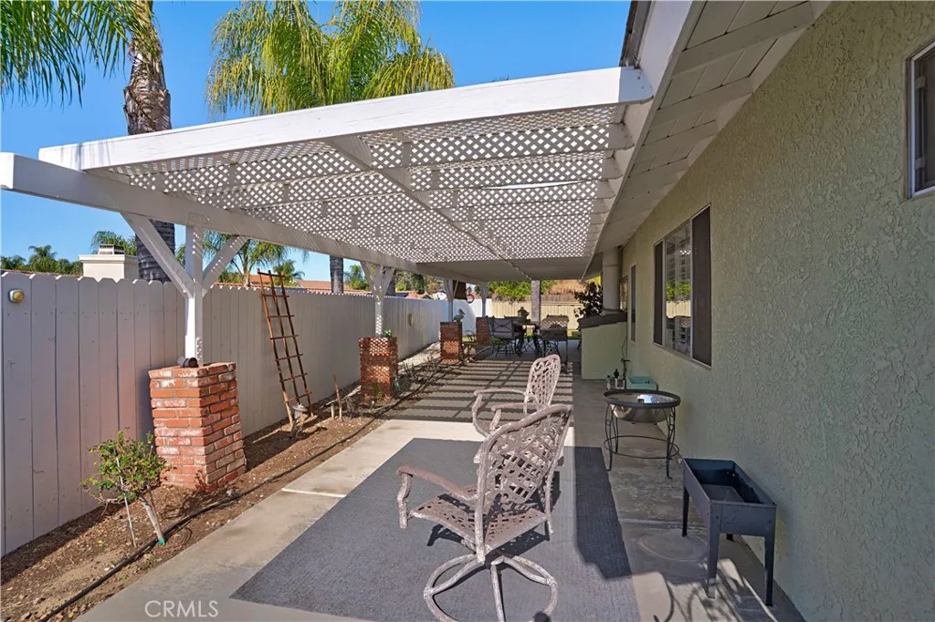 22568 Castle Crag Drive, Canyon Lake, California 92587 home-pic-43
