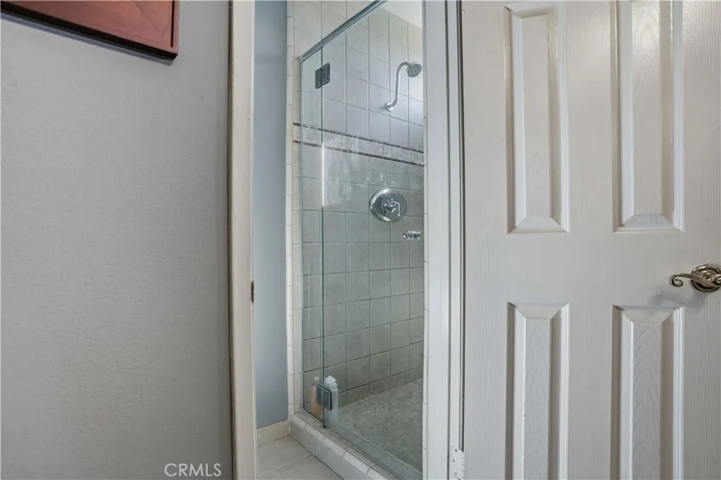 22568 Castle Crag Drive, Canyon Lake, California 92587 home-pic-29