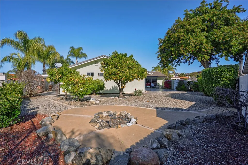 22568 Castle Crag Drive, Canyon Lake, California 92587 home-pic-45