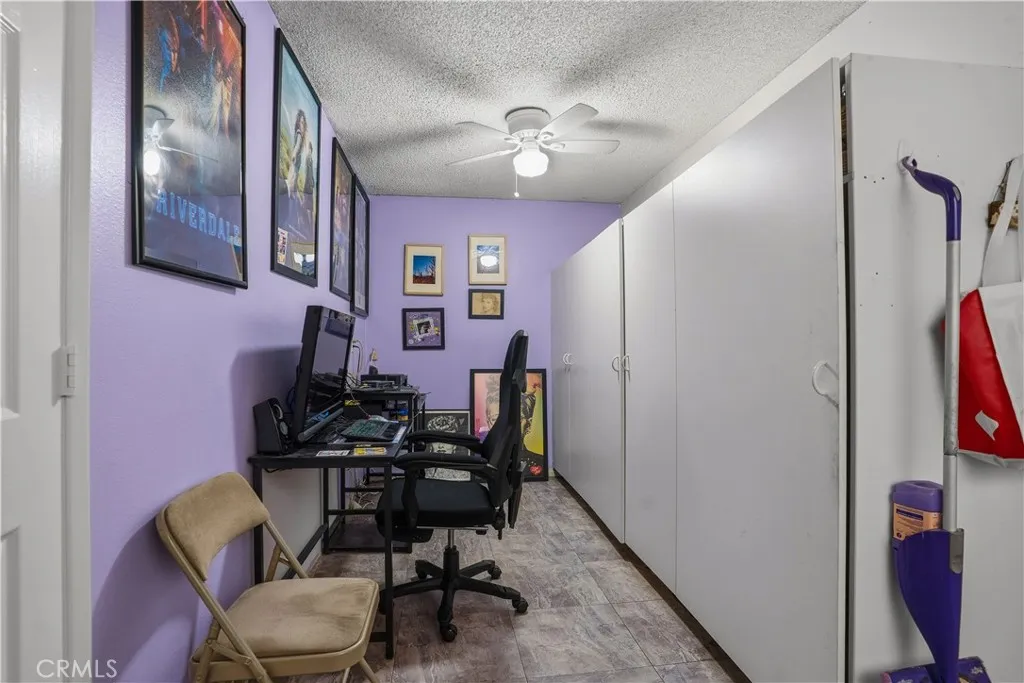 22568 Castle Crag Drive, Canyon Lake, California 92587 home-pic-35
