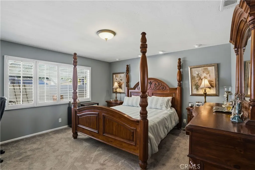 22568 Castle Crag Drive, Canyon Lake, California 92587 home-pic-25