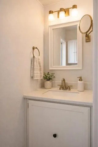 Staged AI Bath Sink