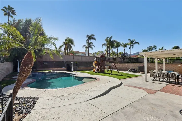 1278 Millbrook, Corona, California 92882