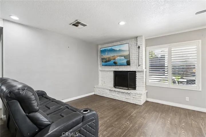 1278 Millbrook, Corona, California 92882