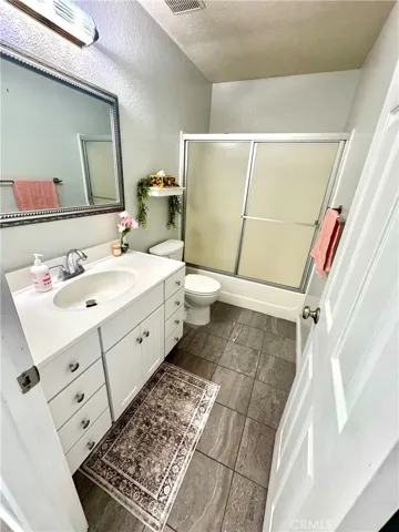 Upstairs Bathroom