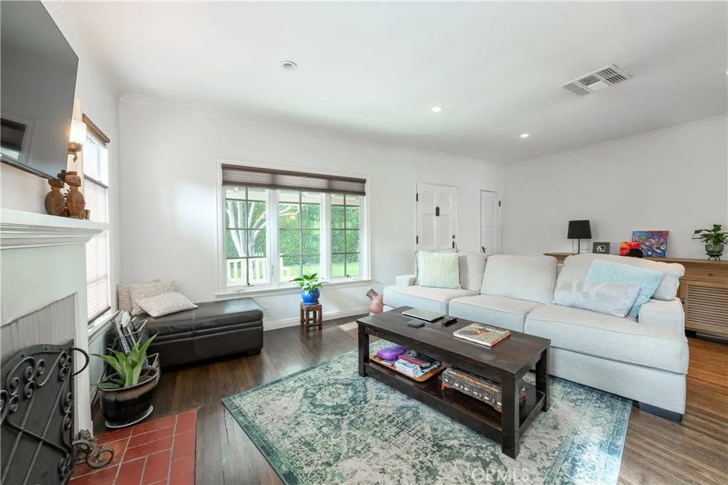 4182 Greenbush, Sherman Oaks, California 91423 home-pic-7