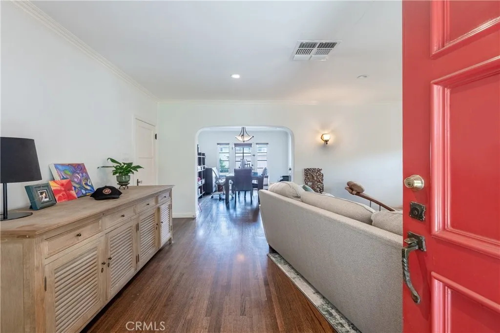 4182 Greenbush, Sherman Oaks, California 91423 home-pic-4