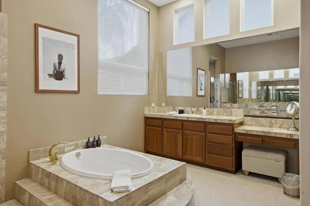81150 Golf View Drive, La Quinta, California 92253 home-pic-20