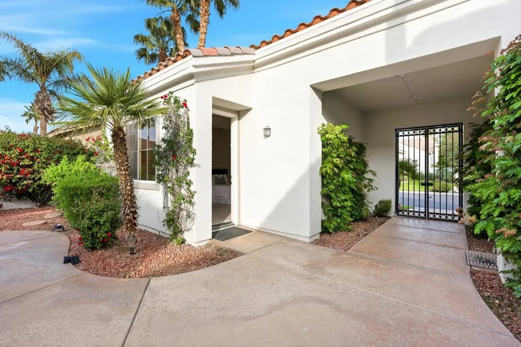 81150 Golf View Drive, La Quinta, California 92253 home-pic-53