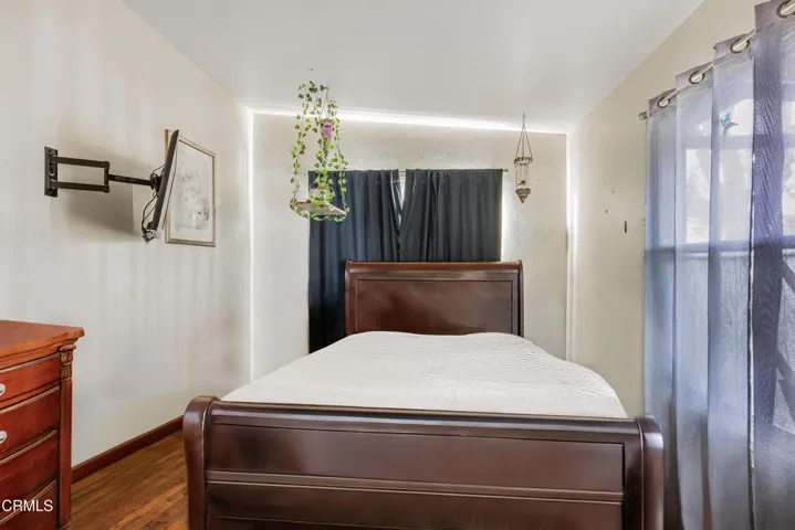 27 Remove object in blue