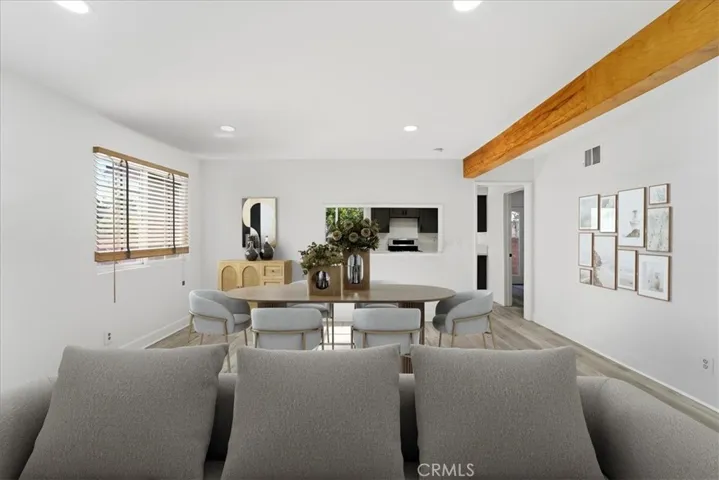 Main House Dining Room / Virtually Staged