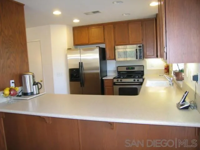 1978 Arbor Glen, Escondido, California 92025 home-pic-3