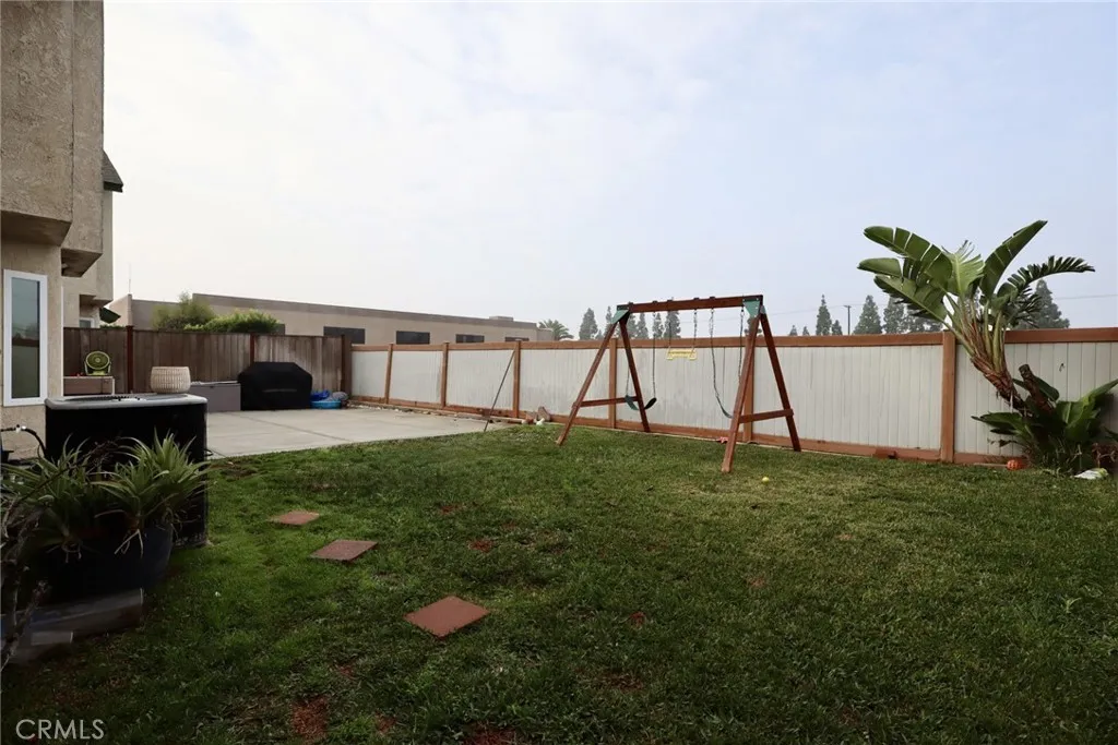 2804 Rippling Brook, Ontario, California 91761 home-pic-9