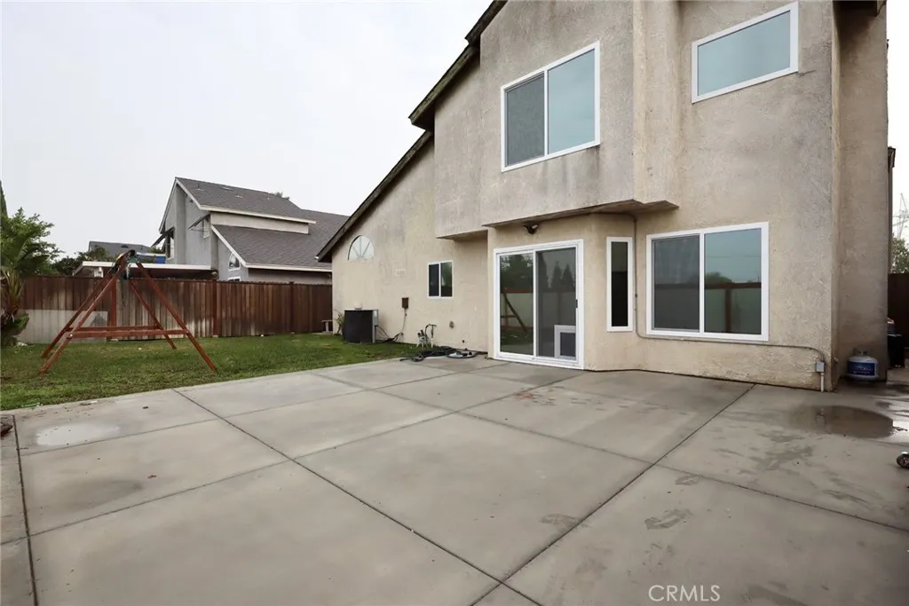 2804 Rippling Brook, Ontario, California 91761 home-pic-6