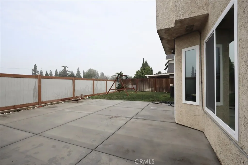 2804 Rippling Brook, Ontario, California 91761 home-pic-5