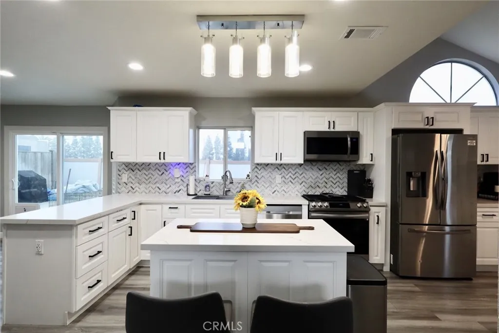2804 Rippling Brook, Ontario, California 91761 home-pic-12