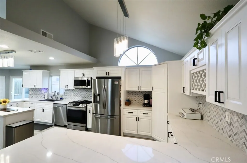 2804 Rippling Brook, Ontario, California 91761 home-pic-15