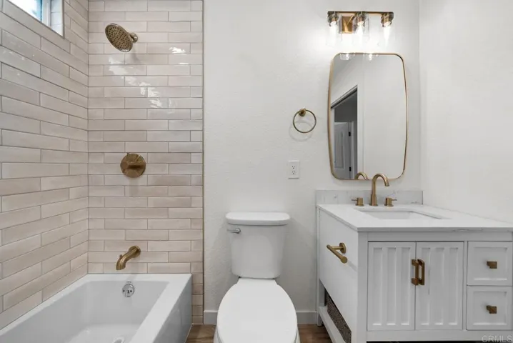 3825 Van Dyke Ave Apt 3, San Diego, California 92105