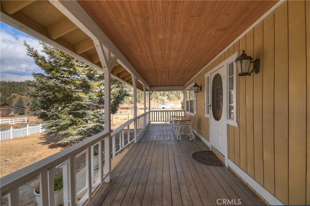 1165 Monte Vista, Big Bear City, California 92314 home-pic-5