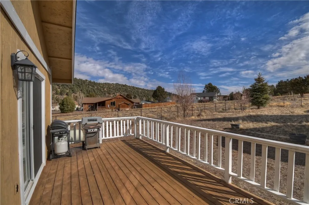 1165 Monte Vista, Big Bear City, California 92314 home-pic-27