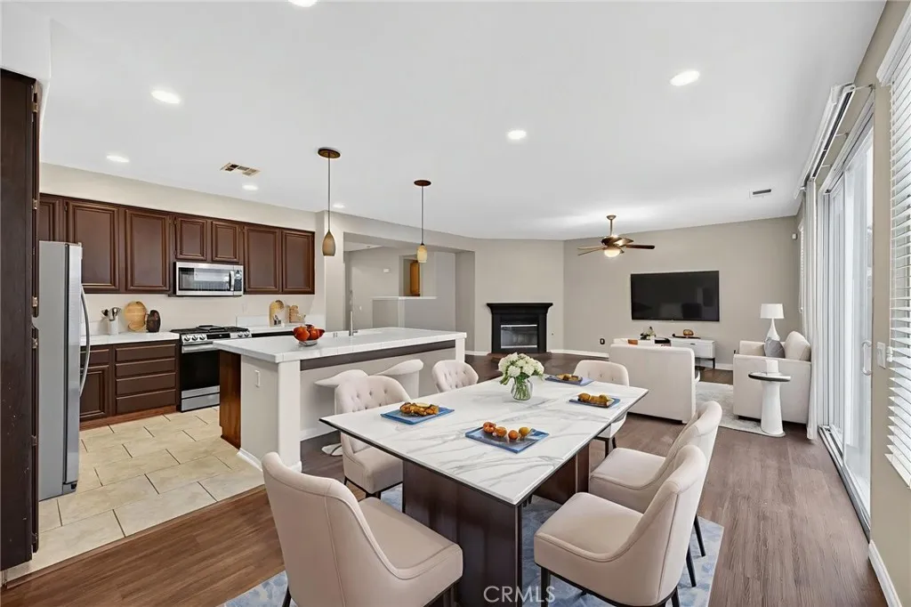 36171 Joltaire, Winchester, California 92596 home-pic-20