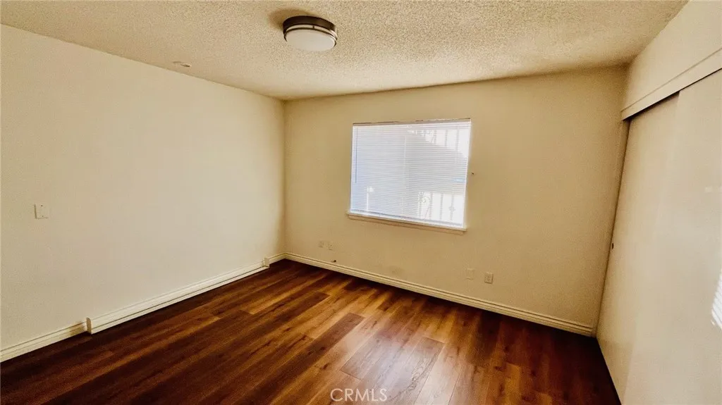 11911 Kiowa Road, Apple Valley, California 92308 home-pic-24
