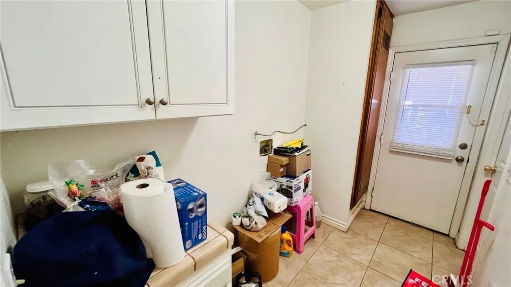 11911 Kiowa Road, Apple Valley, California 92308 home-pic-38