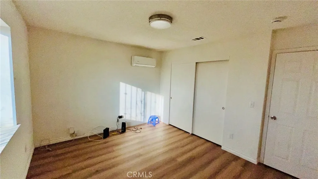 11911 Kiowa Road, Apple Valley, California 92308 home-pic-25