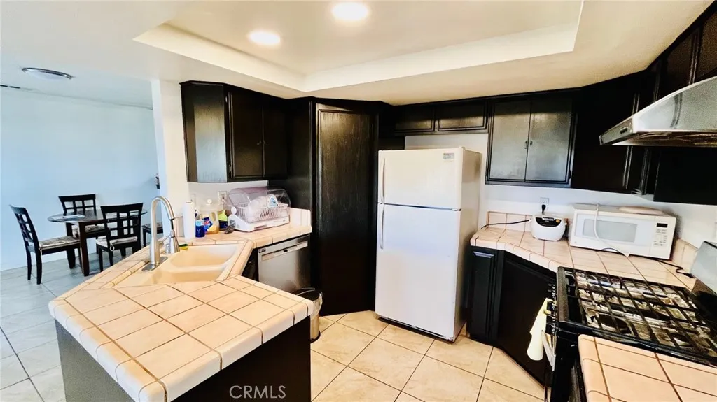 11911 Kiowa Road, Apple Valley, California 92308 home-pic-16