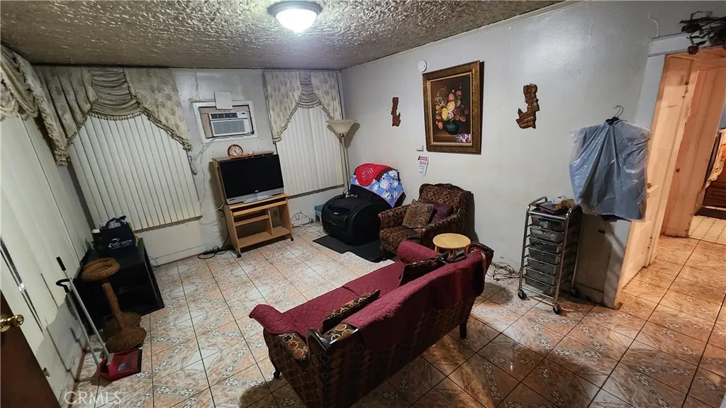 223 E Emerson, Monterey Park, California 91755 home-pic-14