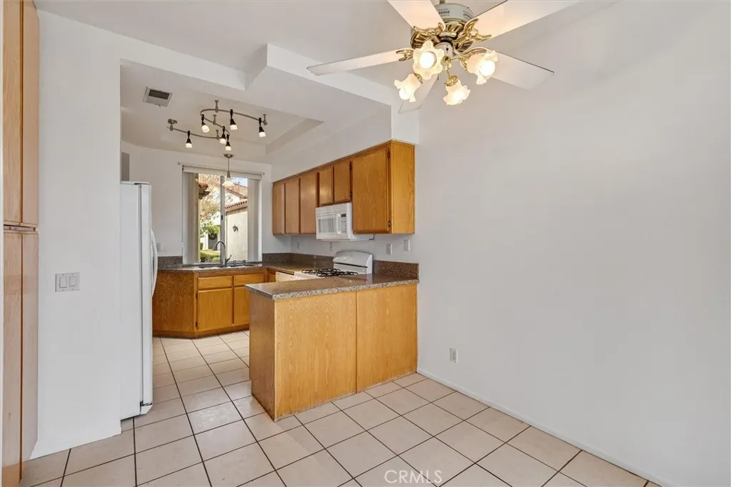 143 Via Lampara, Rancho Santa Margarita, California 92688 home-pic-7
