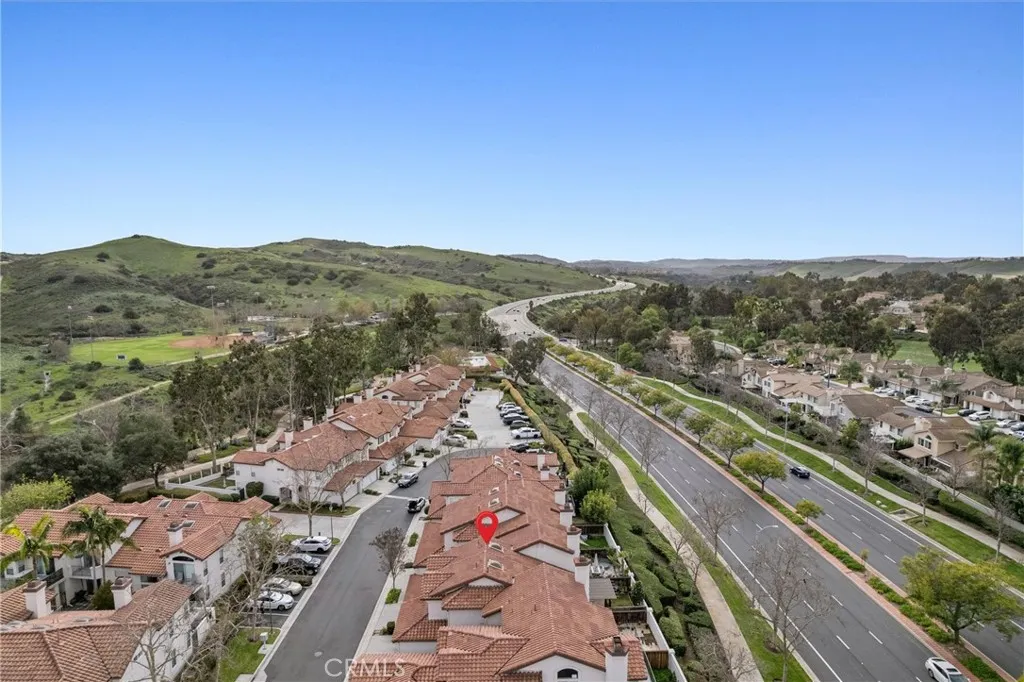 143 Via Lampara, Rancho Santa Margarita, California 92688 home-pic-43