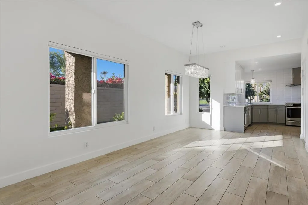 44715 Monaco Circle, Palm Desert, California 92260 home-pic-19