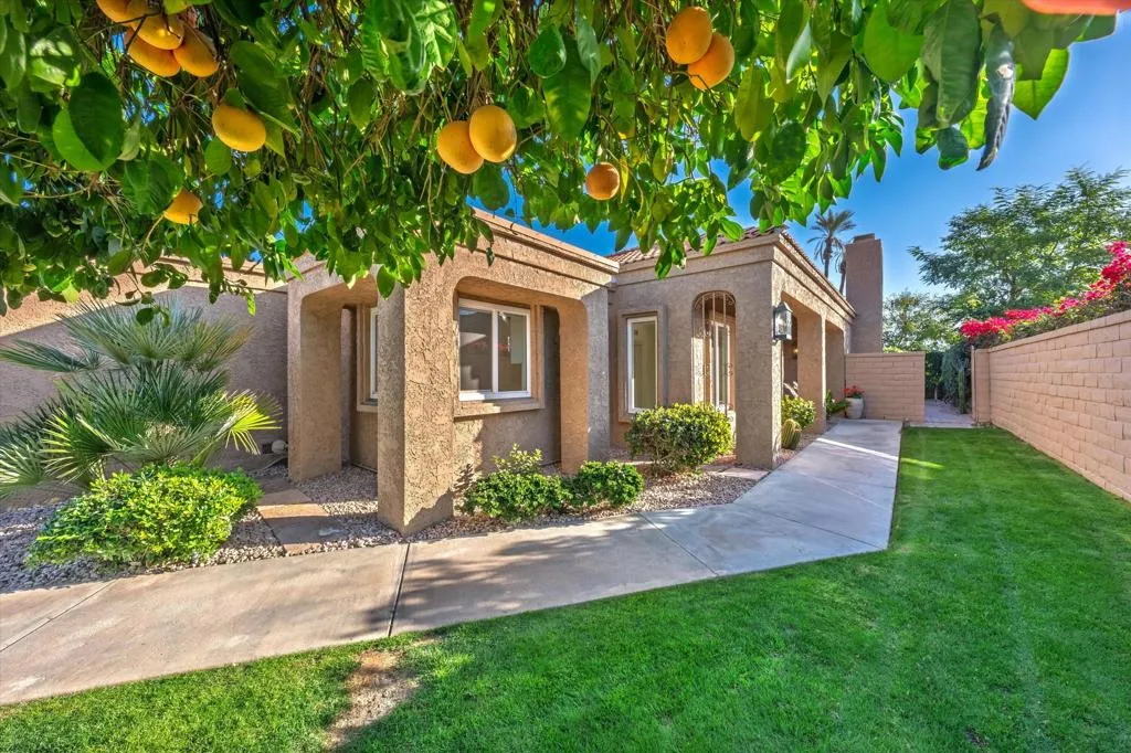 44715 Monaco Circle, Palm Desert, California 92260 home-pic-1