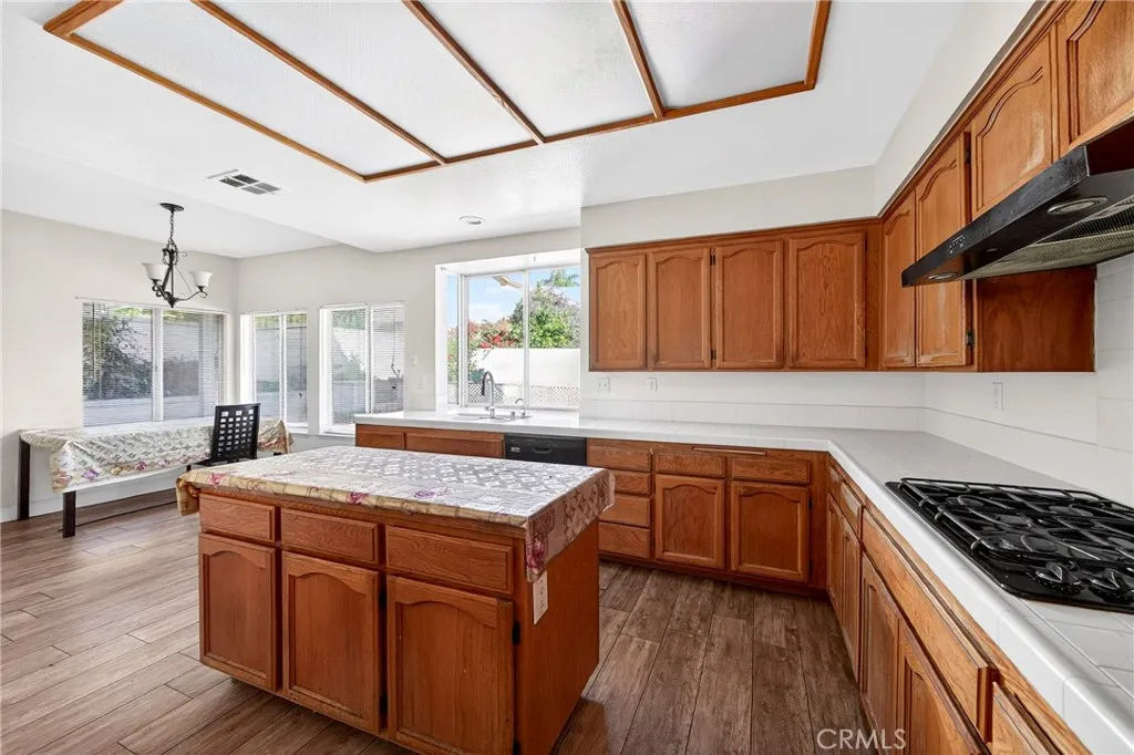11238 Skyview, Rancho Cucamonga, California 91737 home-pic-9