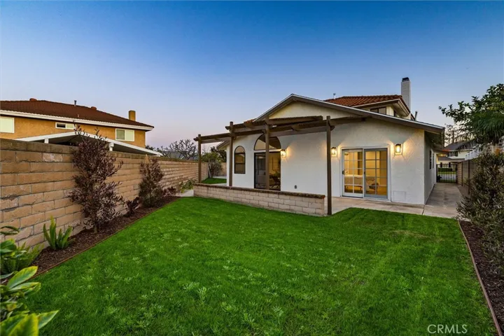 5271 Niguel, La Palma, California 90623