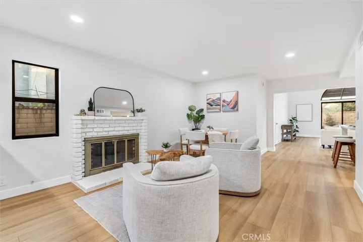 5271 Niguel, La Palma, California 90623