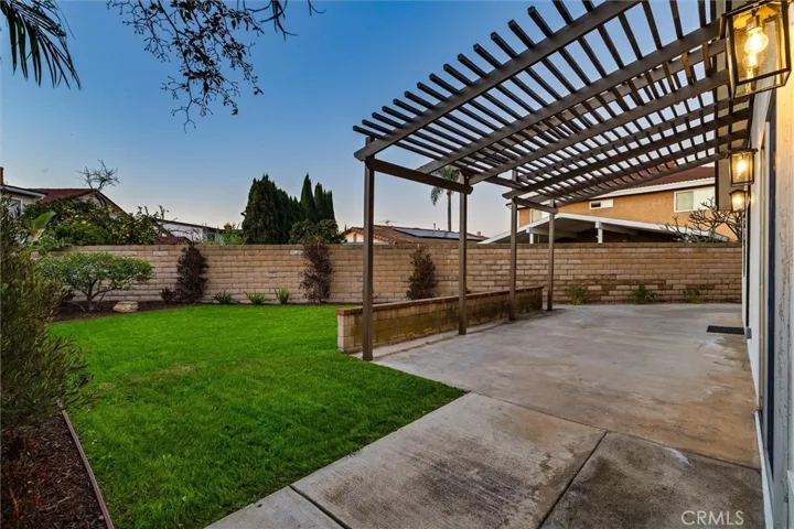 5271 Niguel, La Palma, California 90623
