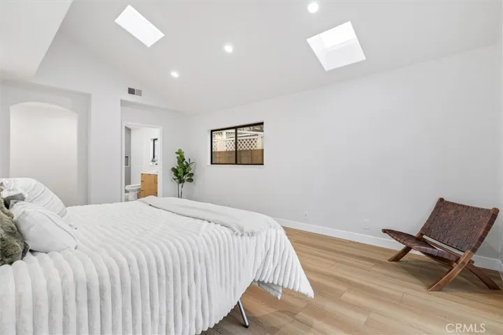 5271 Niguel, La Palma, California 90623